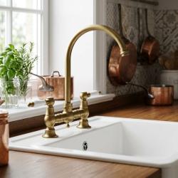 nostalgic-bronze-brass-kitchen-faucet